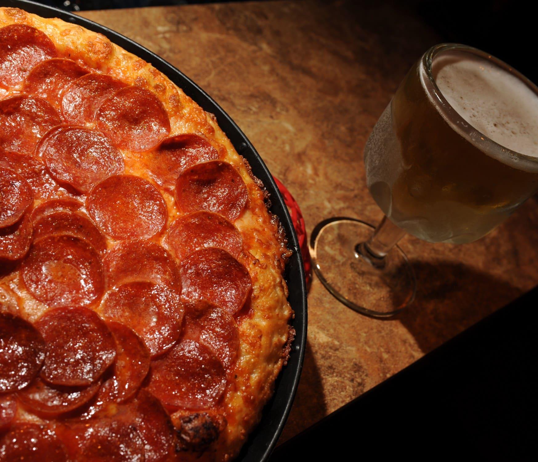Cameo Pizza Put In Bay Ohio