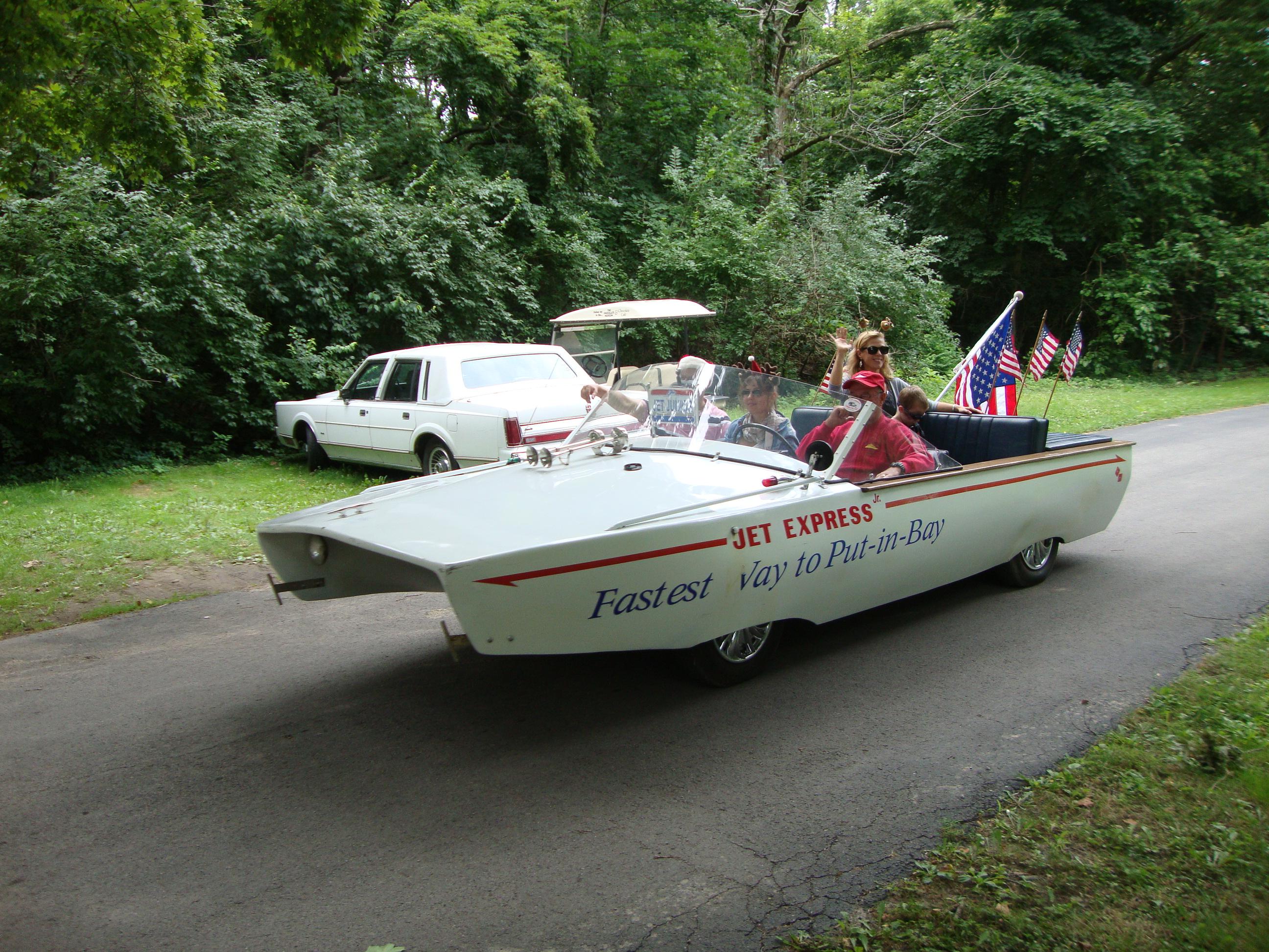 Historical Grand Parade at Put-in-Bay Ohio Historical Grand Parade at Put-in-Bay Ohio
