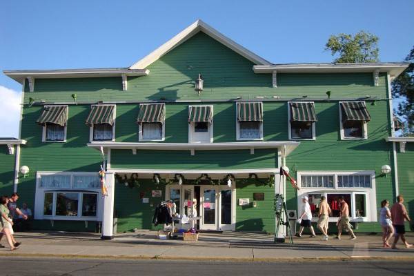 Carriage House Put-in-Bay Shopping Carriage House Put-in-Bay Shopping