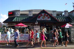 Mr Eds Bar Grille