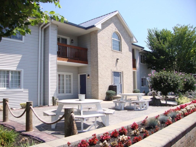 Put-in-Bay Poolview Condos