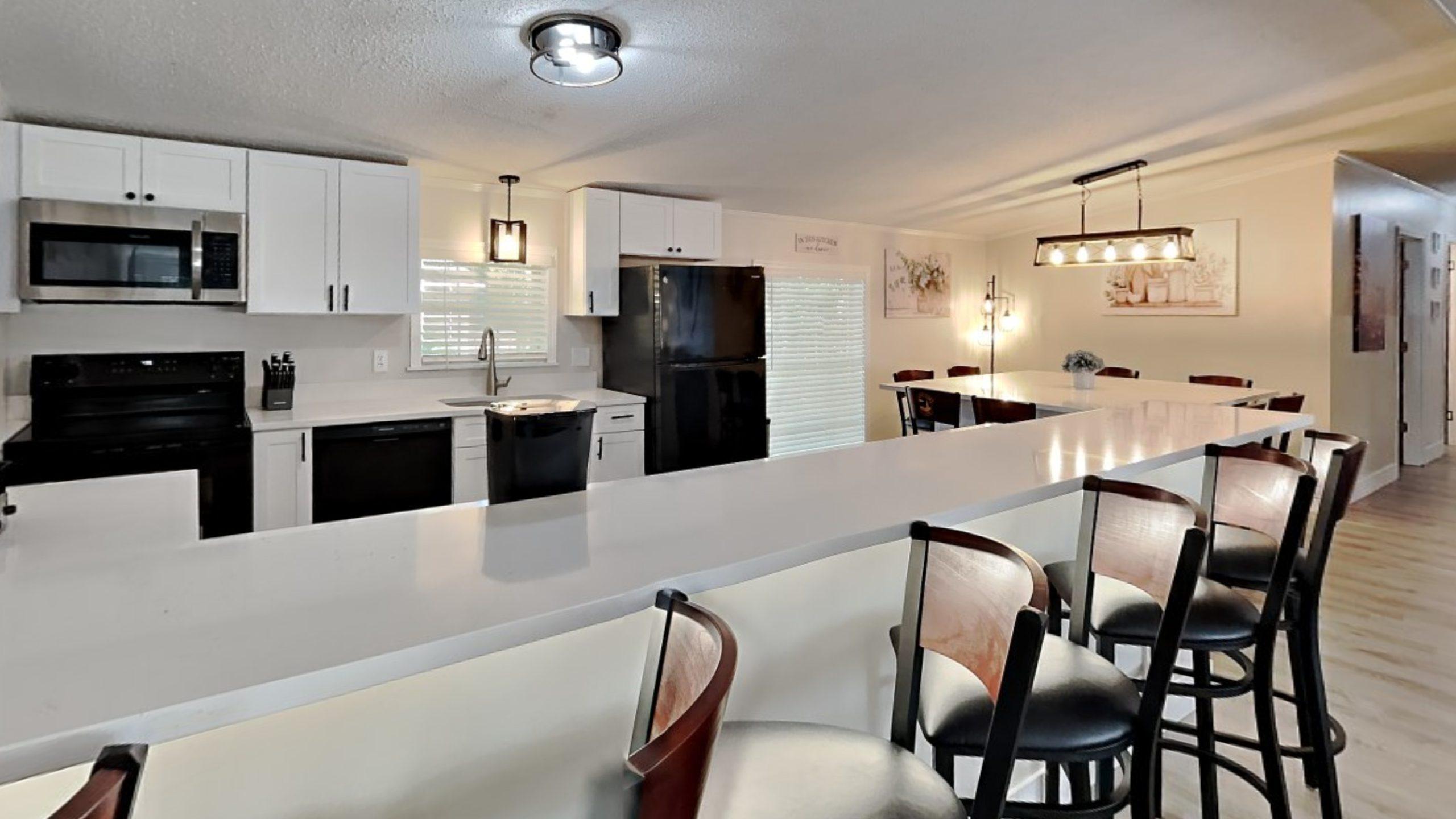 5_Image_UpzuitT8OY Renovated interior of an Island Club home.