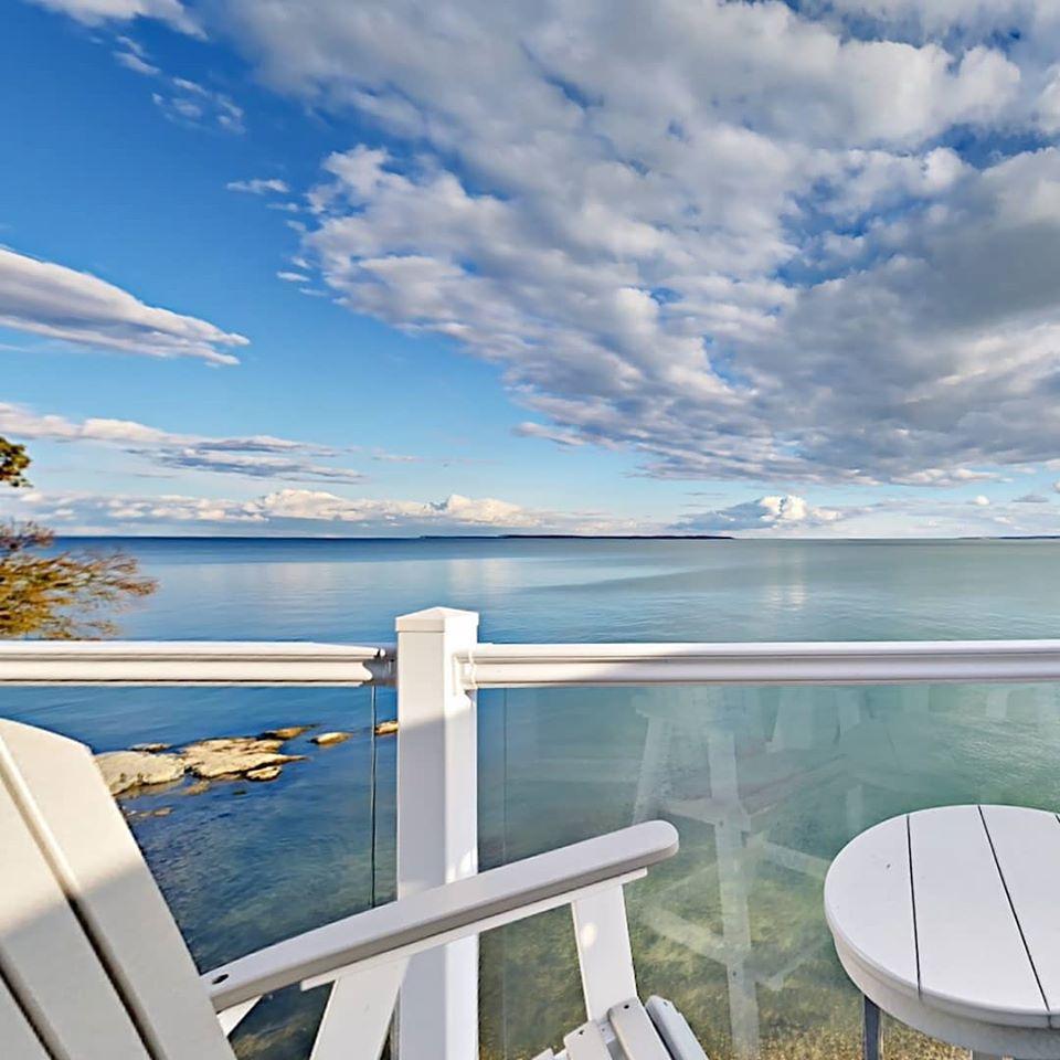 Spotlight: PIB Waterfront Condos Spotlight: PIB Waterfront Condos
