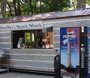 DanDee’s Snack Shack DanDee’s Snack Shack