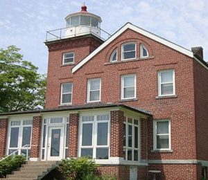 South Bass Island Lighthouse South Bass Island Lighthouse